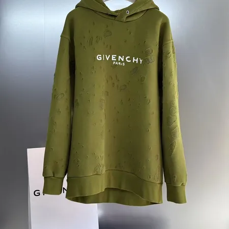 ジバンシィ パーカー