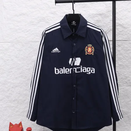 バレンシアガ シャツ