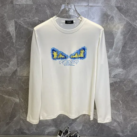 フェンディ Tシャツ