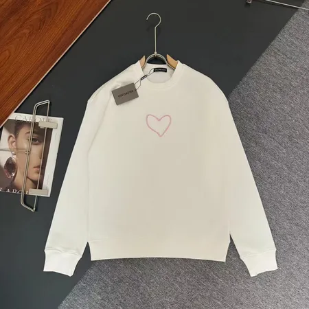 バレンシアガ パーカー