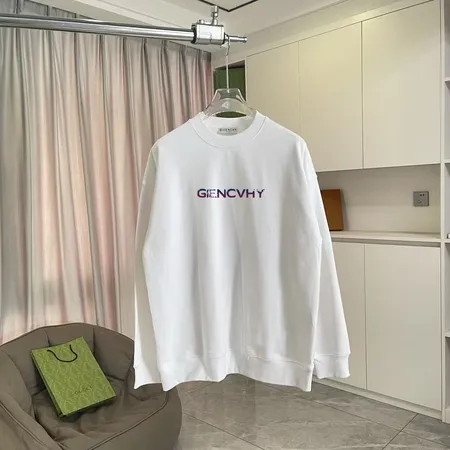 ジバンシィ パーカー