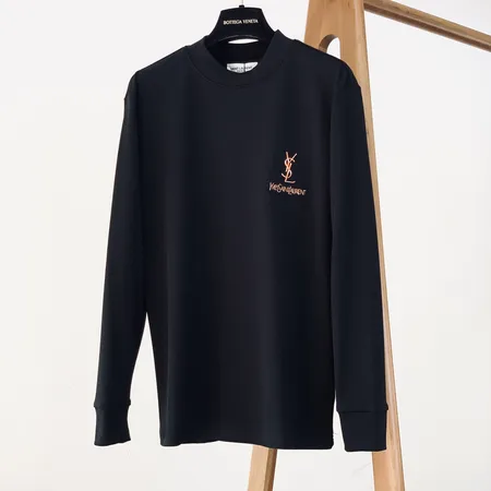 イブサンローラン Tシャツ