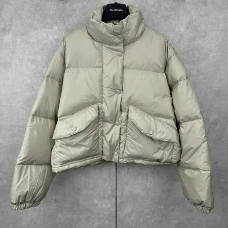 ミュウミュウ ダウンジャケット