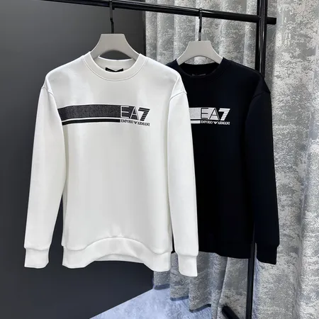 アルマーニ パーカー