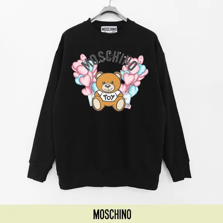 モスキーノ パーカー