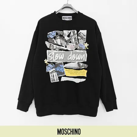 モスキーノ パーカー