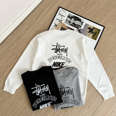 ステューシー パーカー