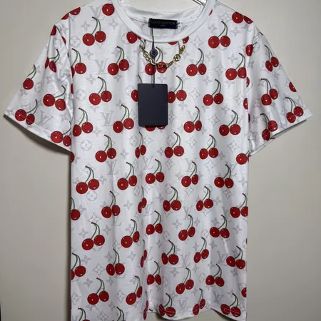 ルイヴィトン Tシャツ