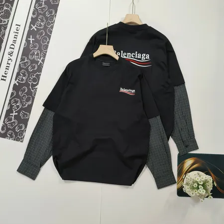 バレンシアガ パーカー