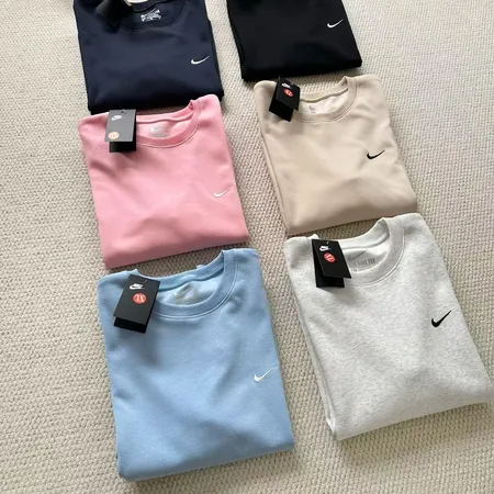 ナイキ パーカー