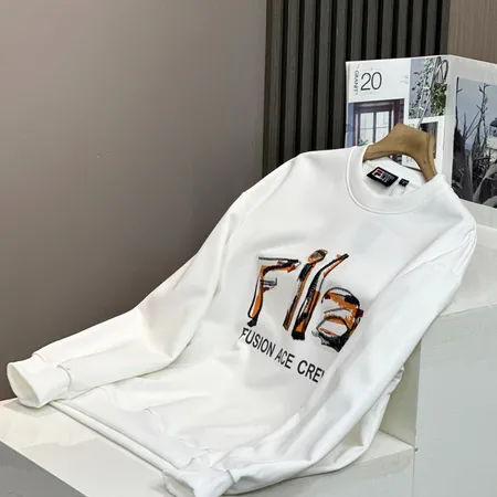 フィラ パーカー