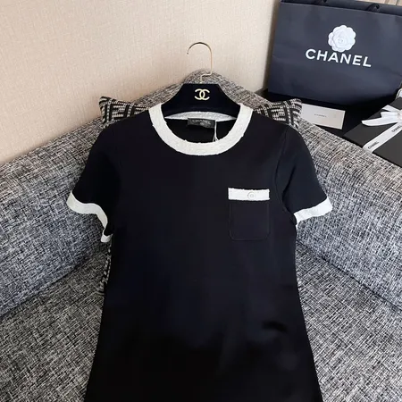 シャネル Tシャツ