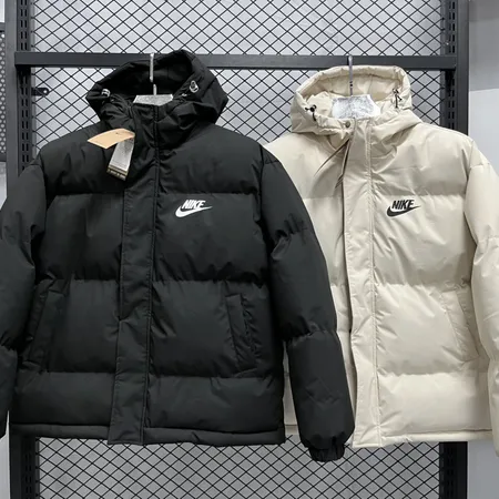 ナイキ ダウンジャケット