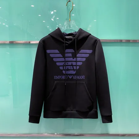 アルマーニ パーカー