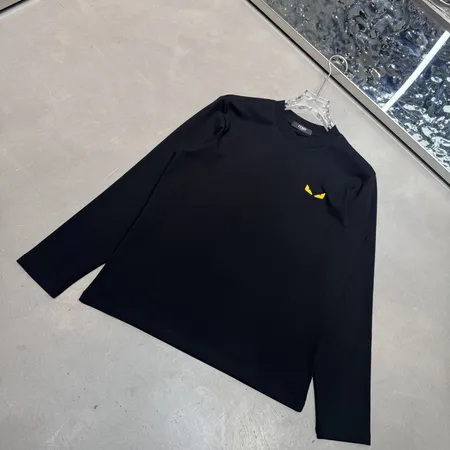 フェンディ Tシャツ