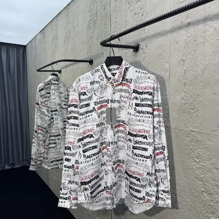 バレンシアガ シャツ
