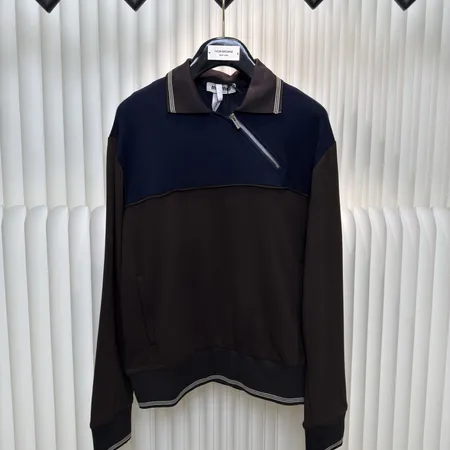 ミュウミュウ パーカー