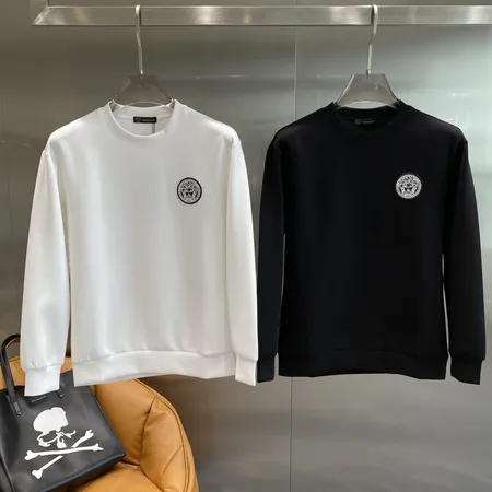 ヴェルサーチ パーカー