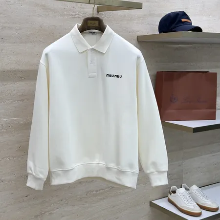 ミュウミュウ パーカー