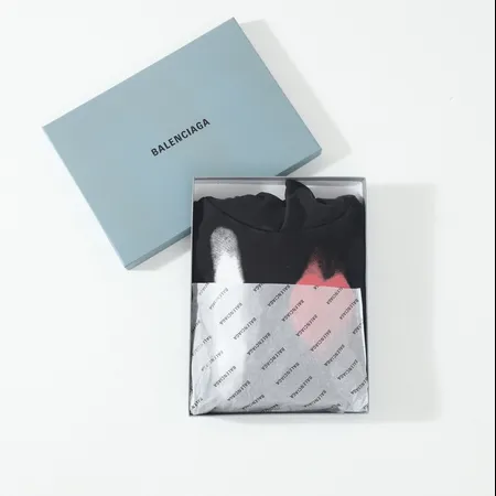 ステューシー パーカー