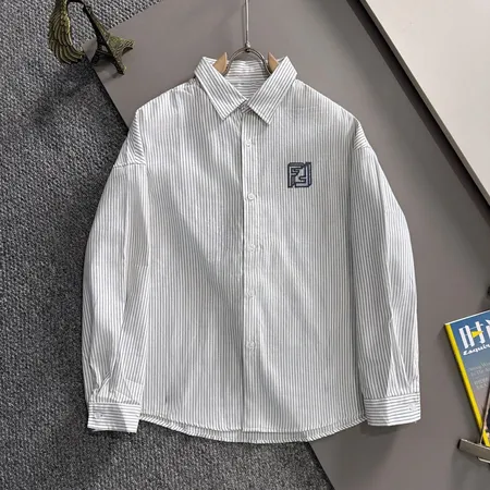 フェンディ シャツ