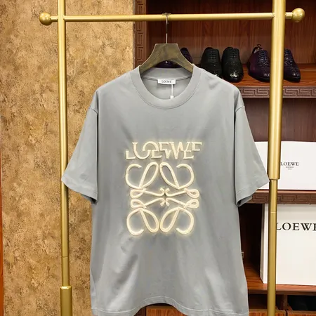 ロエベ Tシャツ