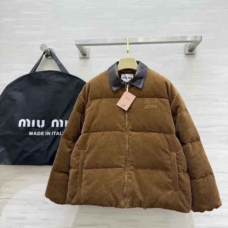 ミュウミュウ ダウンジャケット