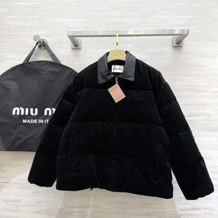 ミュウミュウ ダウンジャケット