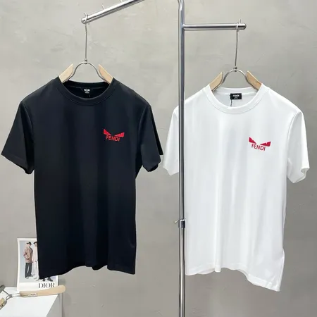 フェンディ Tシャツ