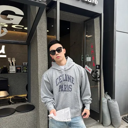 セリーヌ パーカー