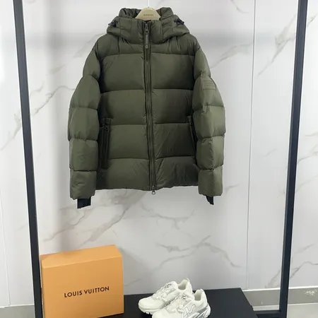 バーバリー ス ダウンジャケット