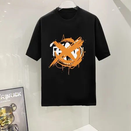 フェンディ Tシャツ