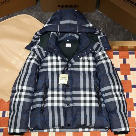 バーバリー ス ダウンジャケット