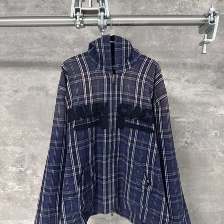 バレンシアガ ジャケット