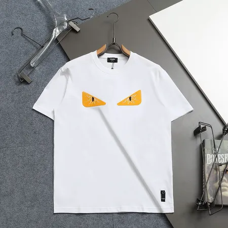 フェンディ Tシャツ