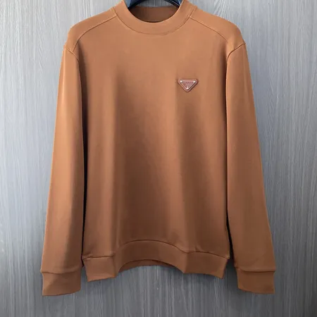 プラダ パーカー