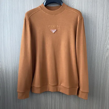 プラダ パーカー