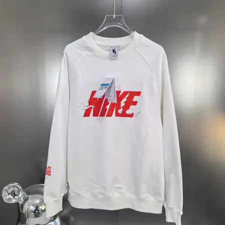 ナイキ パーカー