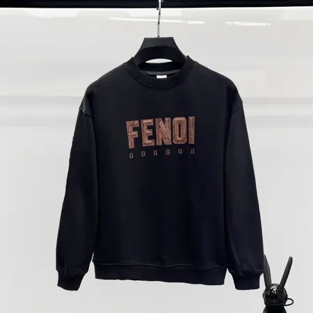 フェンディ パーカー