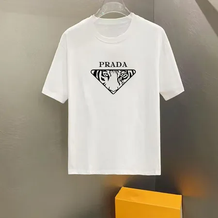 プラダ Tシャツ