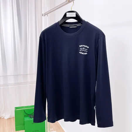 アルマーニ Tシャツ