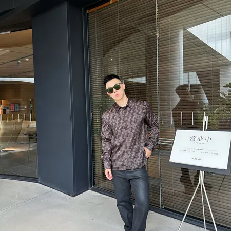 フェンディ シャツ