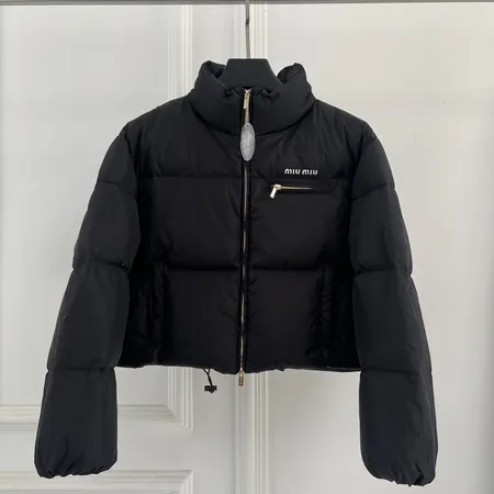 ミュウミュウ ダウンジャケット