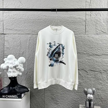 ジバンシィ パーカー