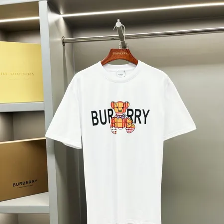 バーバリー ス Tシャツ