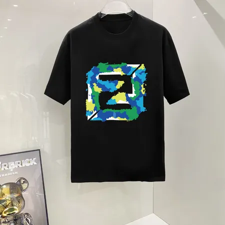 フェンディ Tシャツ
