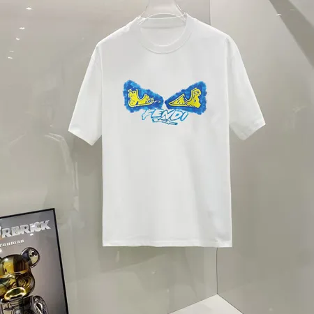 フェンディ Tシャツ