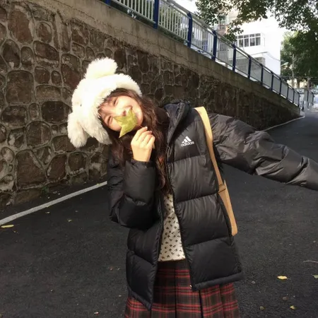 アディダス ダウンジャケット