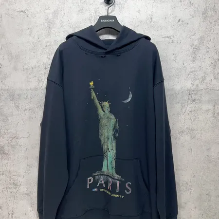 バレンシアガ パーカー