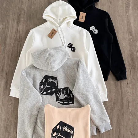 ステューシー パーカー